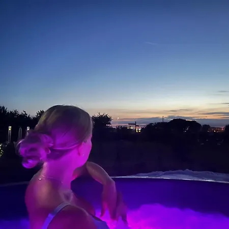 ゲストハウス Molmare 3*